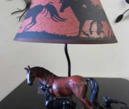 optimized-horse lamp